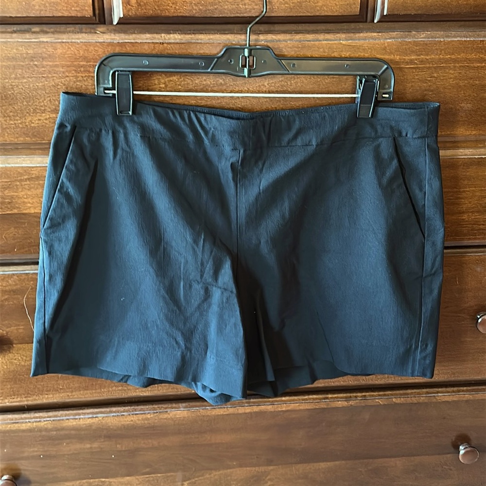 WHBM Black Shorts Size 14